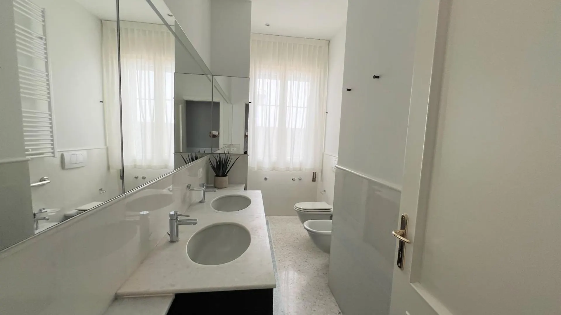 Villa Al Mare Apartments Lido di Jesolo 0*,  Italy