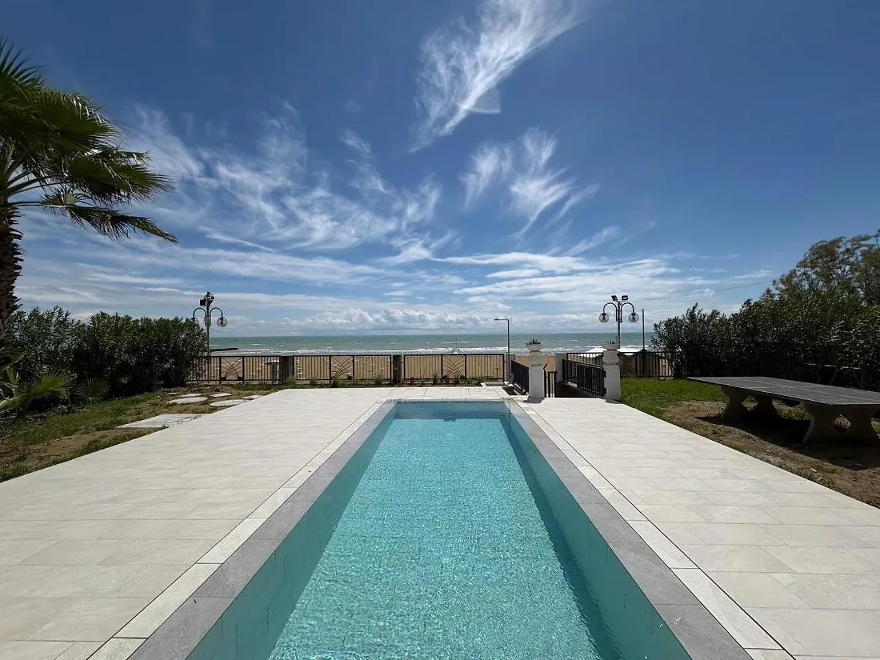 Villa Al Mare Apartments Lido di Jesolo